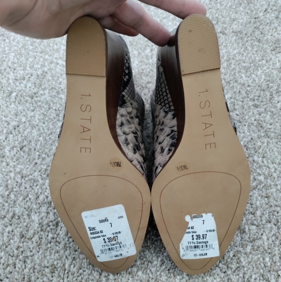 1.State animal print wedge booties - Picture 6 of 12